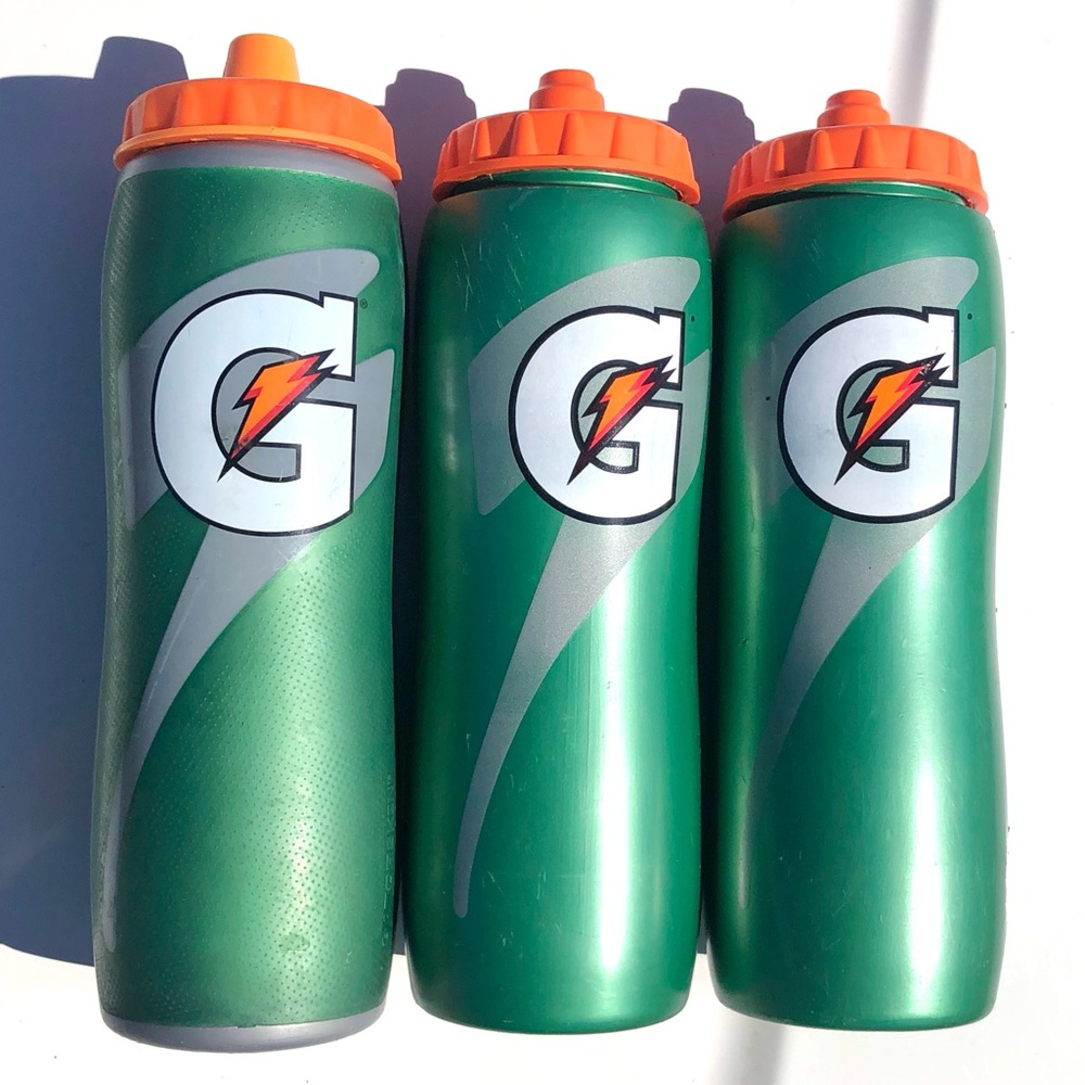 3 Gatorade Water Bottles 32 oz (Lot Of 3) Used